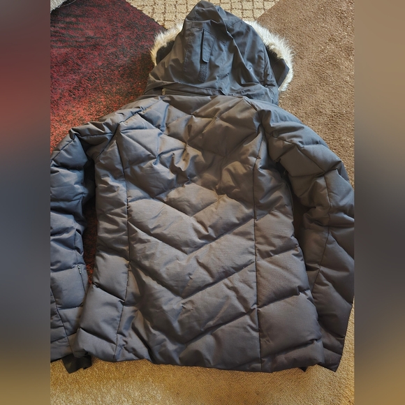 Women's Columbia 550 jacket - Picture 2 of 4